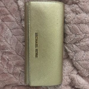 Michael Kors wallet